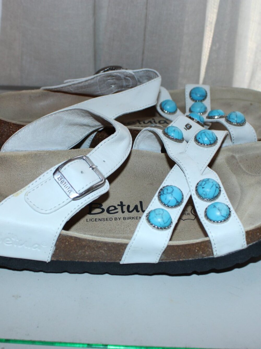 Share Betula Birkenstock Sandals Women’s US 8 White Turquoise Soft Footbed - Picture 4 of 8